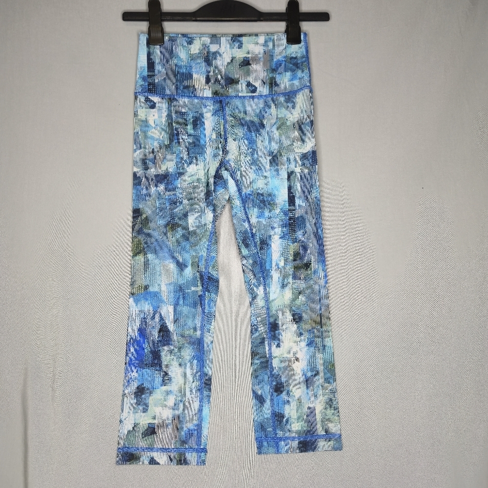 Lululemon Wunder Under Crop Leggings Style W6AO7S Size 6